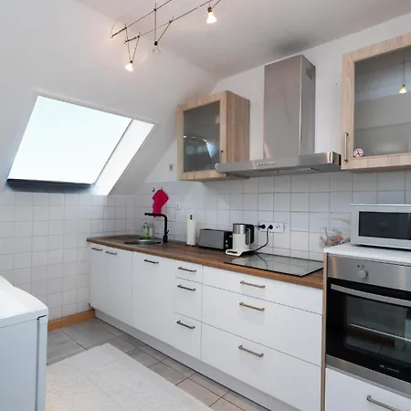 Bege Teamzone Apartment